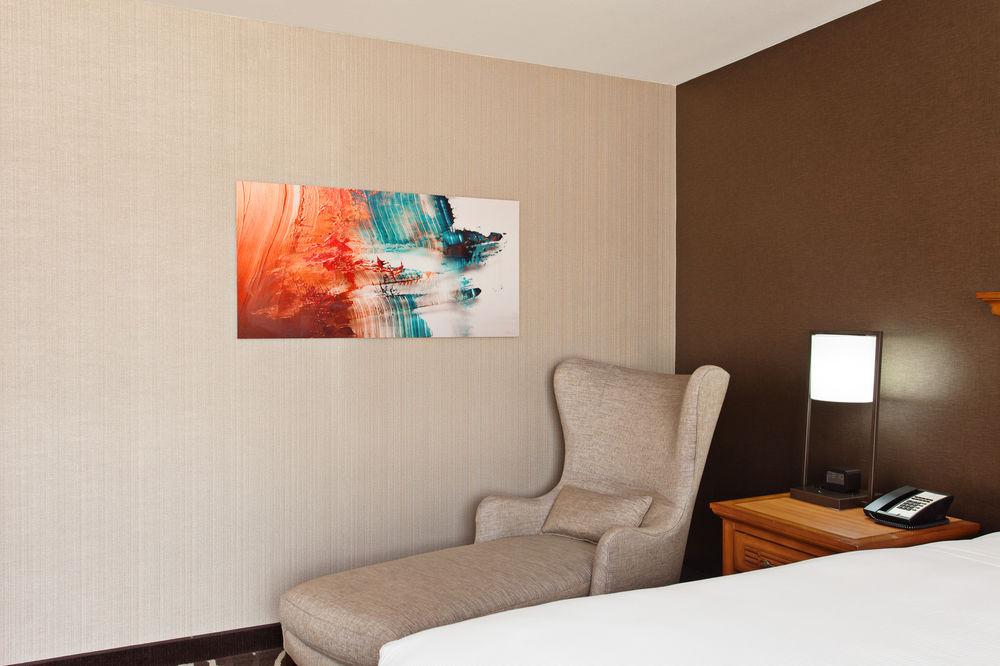 Hotel Doubletree By Hilton San Bernardino Exteriér fotografie