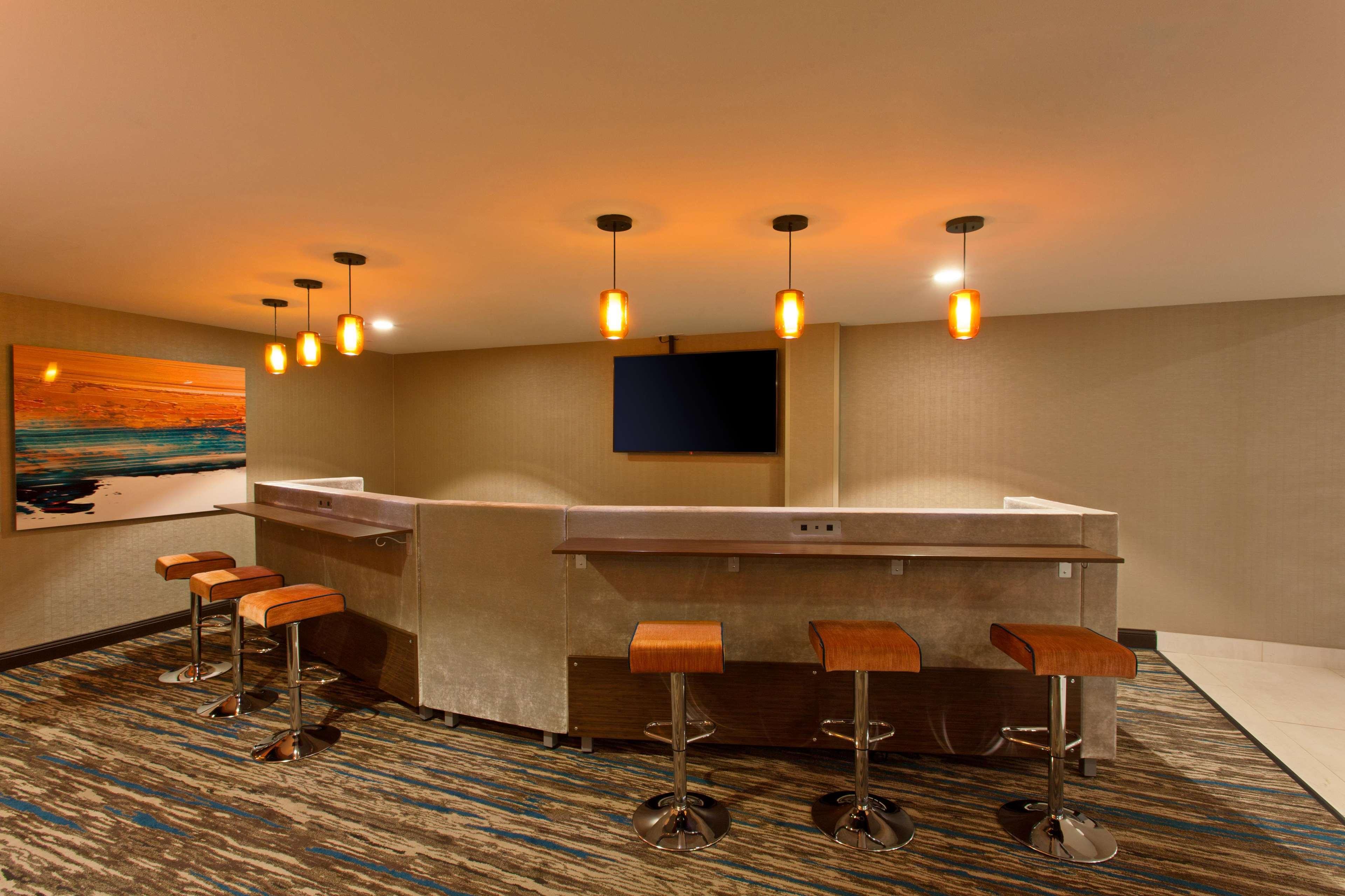 Hotel Doubletree By Hilton San Bernardino Exteriér fotografie