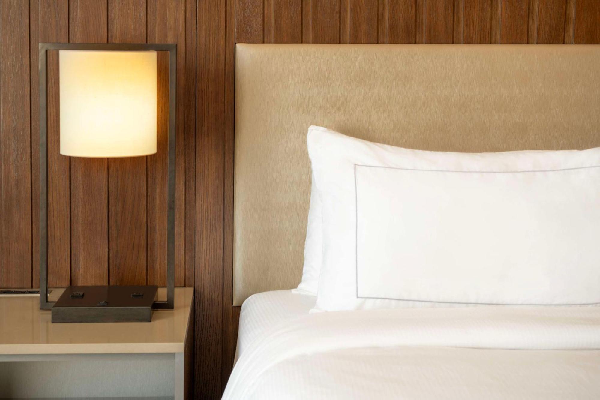 Hotel Doubletree By Hilton San Bernardino Exteriér fotografie